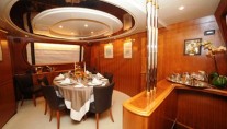 Pouaro -  Dining